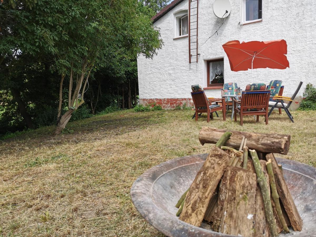 Gemuetliches Ferienhaus "An Der Schilde" In Renzow Exterior photo
